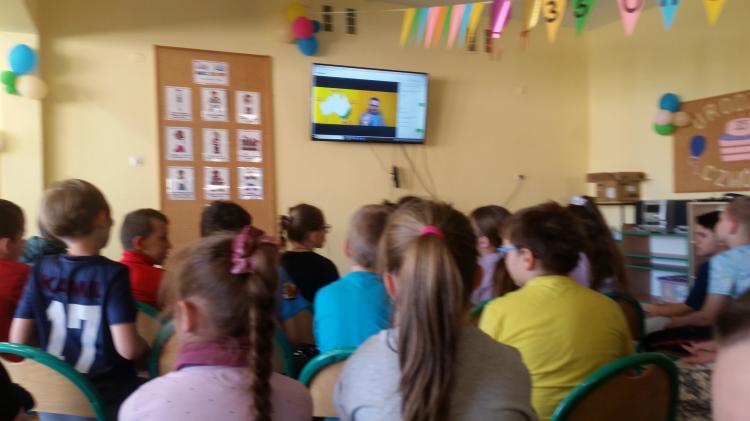 (szerokość: 750 / wysokość: 421)