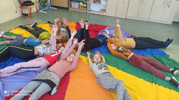 (szerokość: 750 / wysokość: 421)