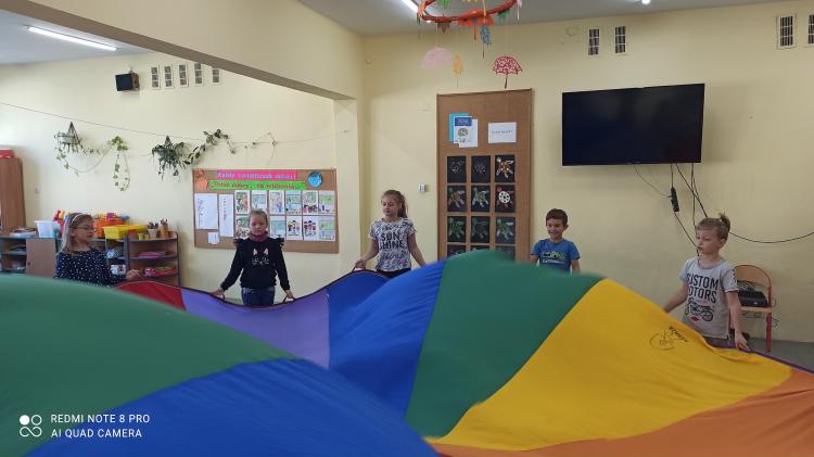 (szerokość: 750 / wysokość: 421)