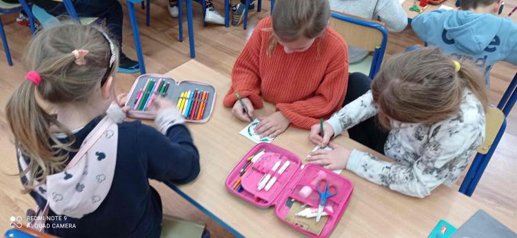 (szerokość: 750 / wysokość: 346)