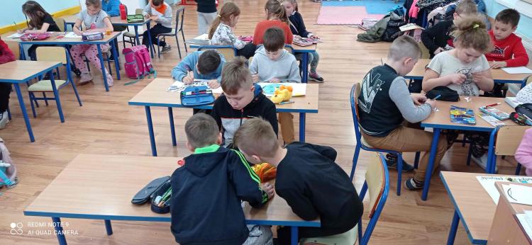 (szerokość: 750 / wysokość: 346)