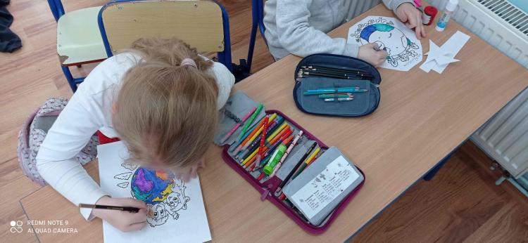 (szerokość: 750 / wysokość: 346)