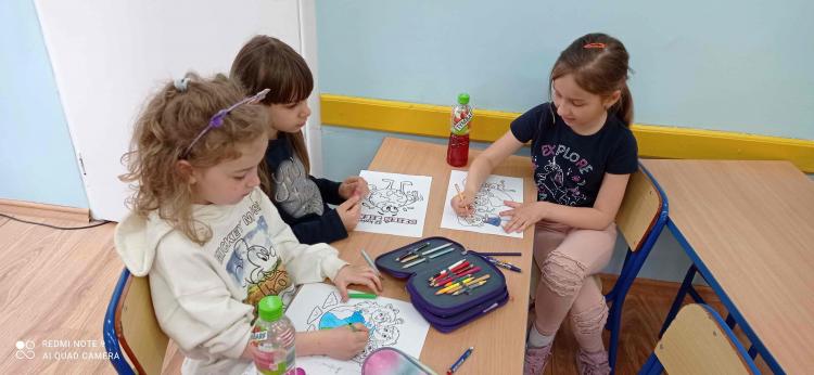 (szerokość: 750 / wysokość: 346)