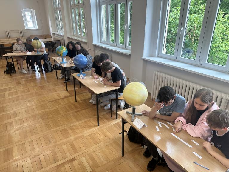 Uczniowie podczas konkursu