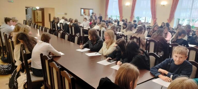 Uczestnicy dyktanda