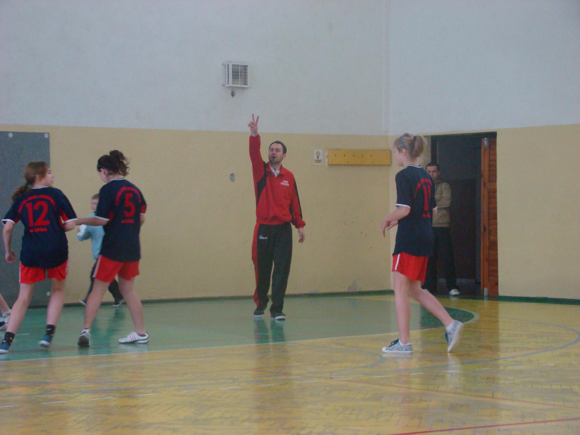 ROZGRYWKI SPORTOWE