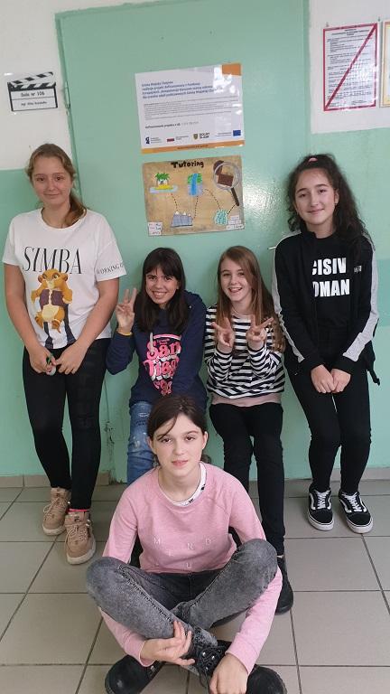 (szerokość: 432 / wysokość: 768)