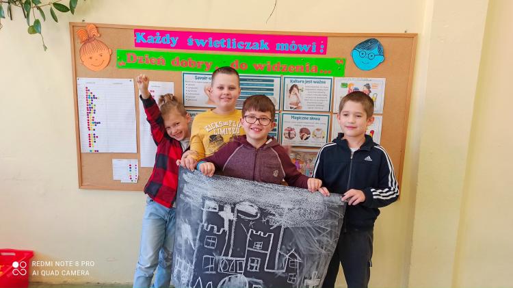 (szerokość: 750 / wysokość: 421)