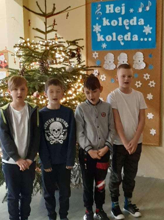 (szerokość: 560 / wysokość: 750)