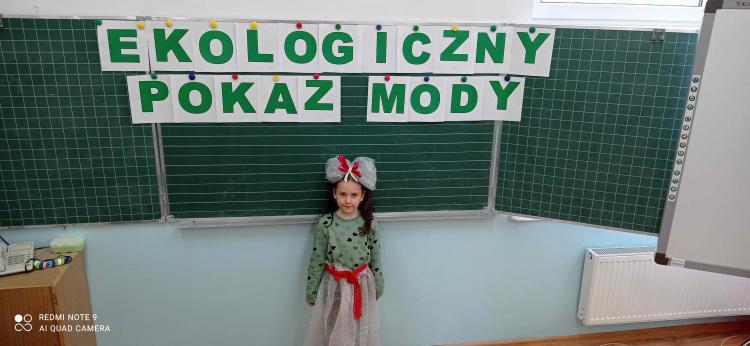 (szerokość: 750 / wysokość: 346)