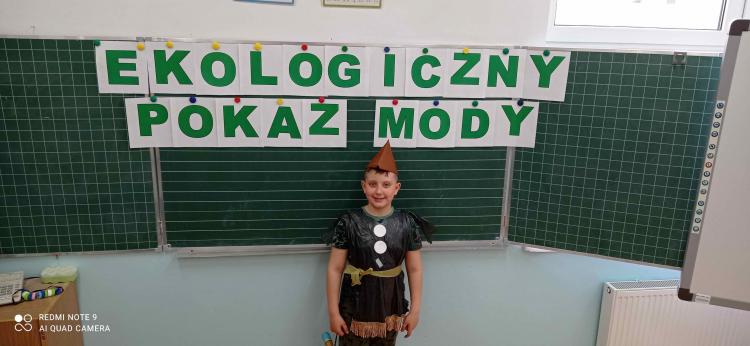 (szerokość: 750 / wysokość: 346)
