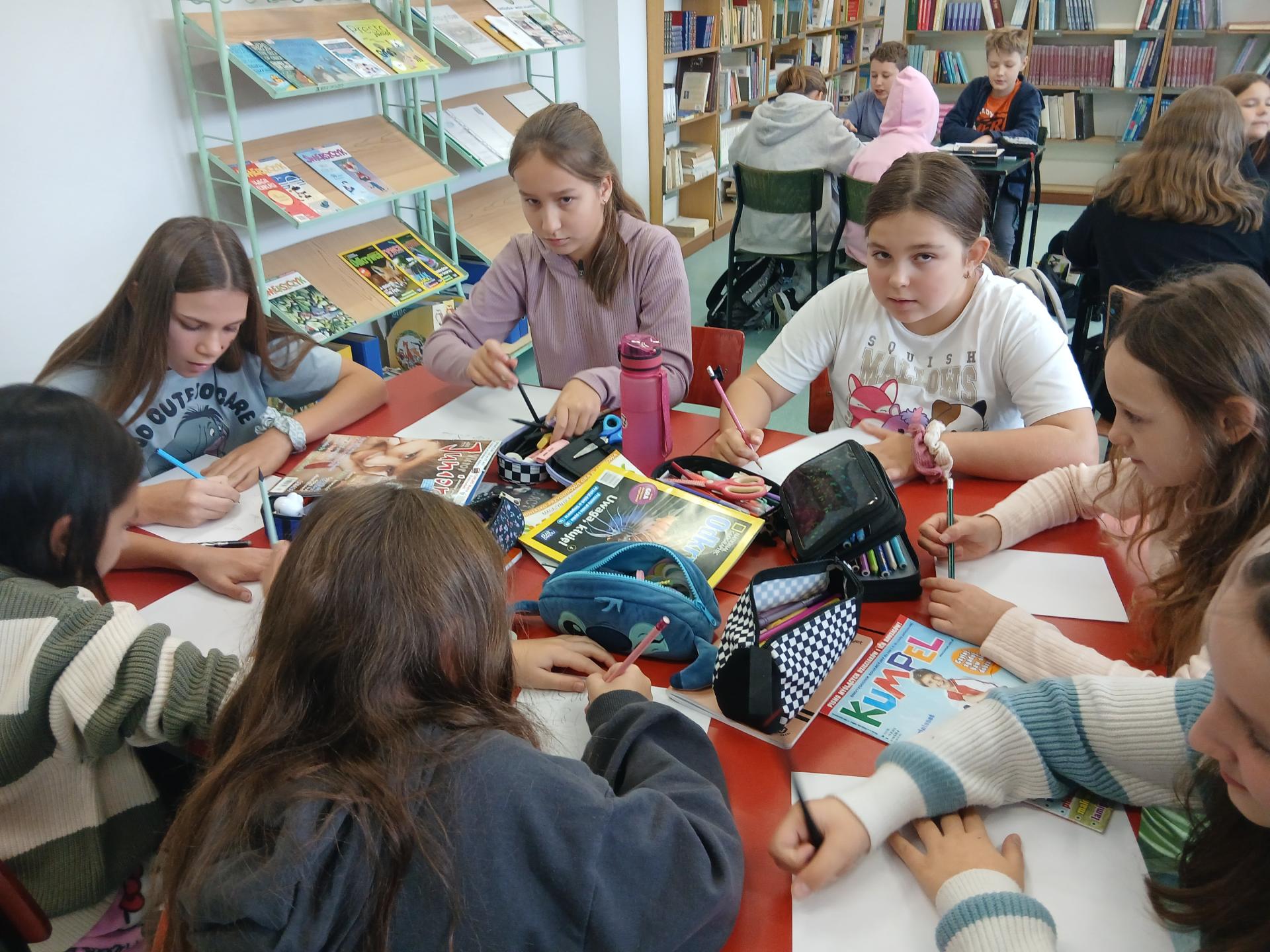 Zajęcia biblioteczne 5B
